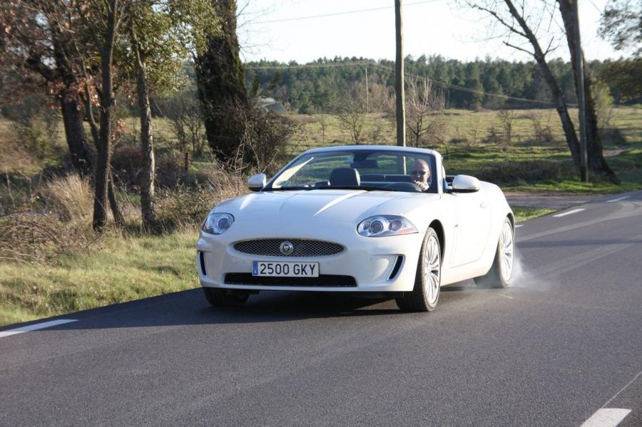  Jaguar XKR Coupe 2009 года  (фото 20 из 132)